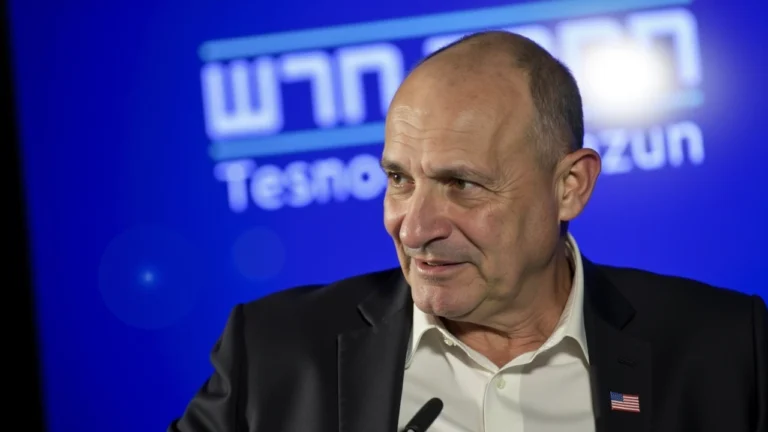 המהלך האסטרטגי של בנט: כיצד הוא מתכנן להחזיר את הכוח הפוליטי?