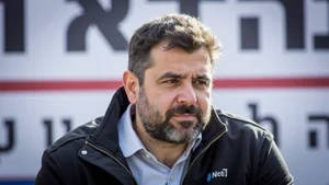מאחורי הקלעים של מאבק החדשנות: מי מעכב את המהפכה הטכנולוגית בכנסת?